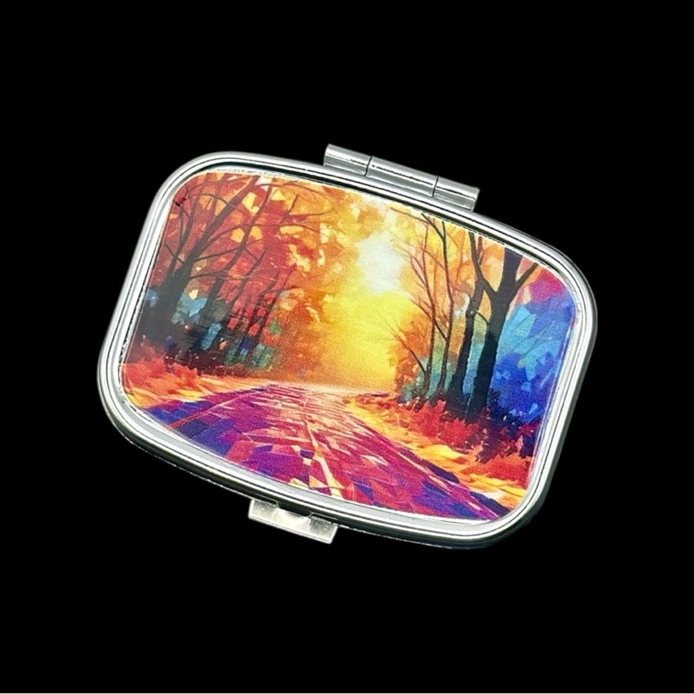 Roadway Mosaic Multi-Use Mirrored Pill Box Container